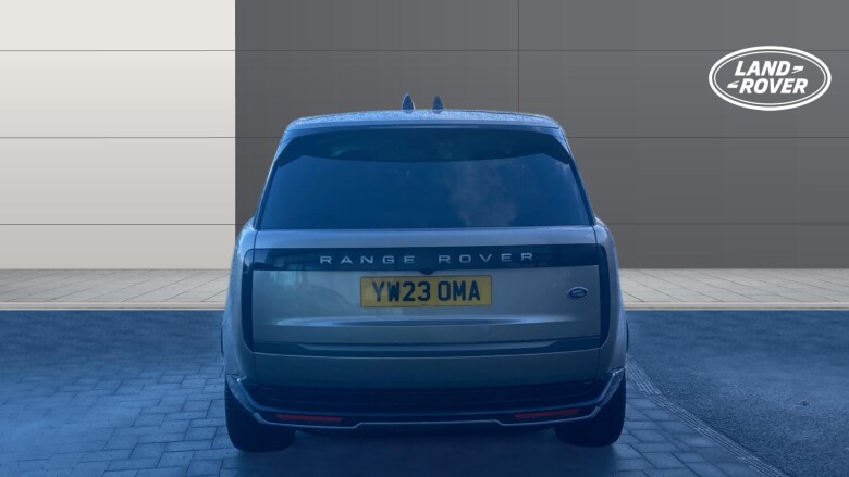 Land Rover Range Rover 3.0 D300 HSE 4dr Auto Diesel Estate